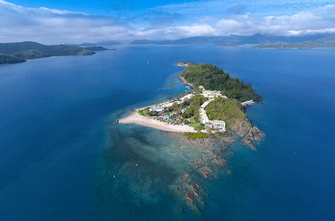 Daydream Island Resort - Accommodation Cairns 0