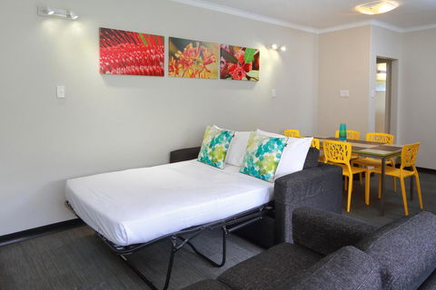 Palm Beach Hotel - Accommodation Cairns 22