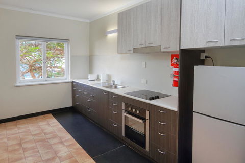 Palm Beach Hotel - Accommodation Cairns 5