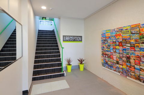 Palm Beach Hotel - Accommodation Cairns 27