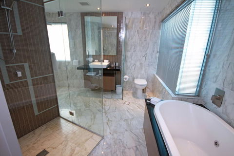 Oceans Mooloolaba - Accommodation Cairns 32