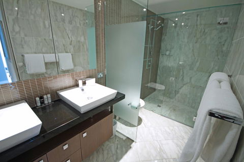 Oceans Mooloolaba - Accommodation Cairns 33