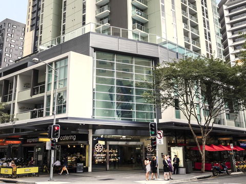 Oaks Brisbane Festival Suites - Accommodation Cairns 8