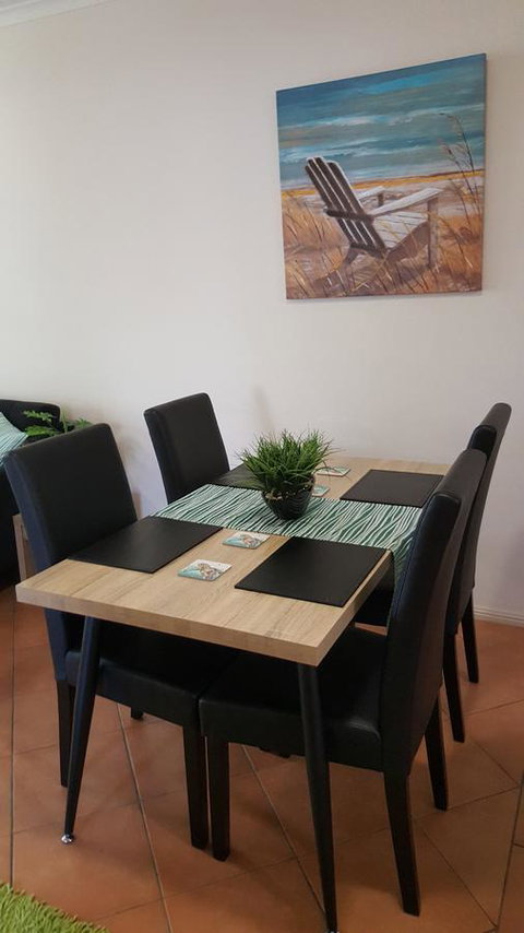 Jackies Holiday Apartment - Accommodation Cairns 18