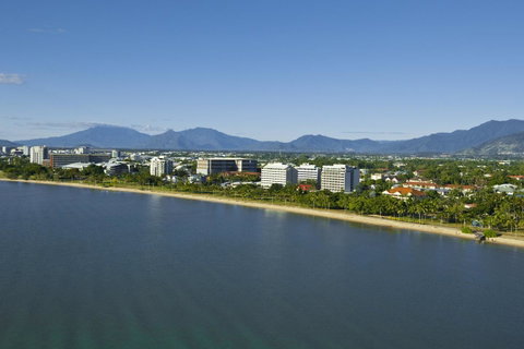 Cairns Harbourside Hotel - Accommodation Cairns 0