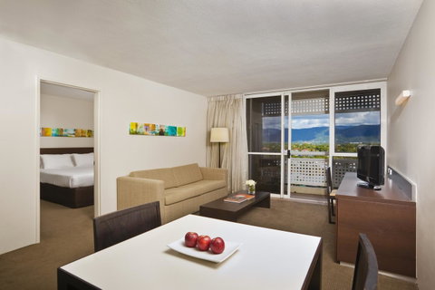 Cairns Harbourside Hotel - Accommodation Cairns 13