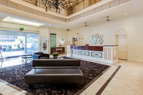 Central Cosmo Apartment Hotel - Accommodation Cairns 6