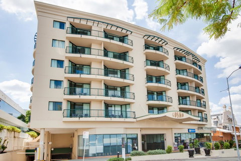 Central Cosmo Apartment Hotel - Accommodation Cairns 13