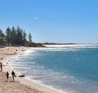 The Norfolks on Moffat Beach - Accommodation Cairns