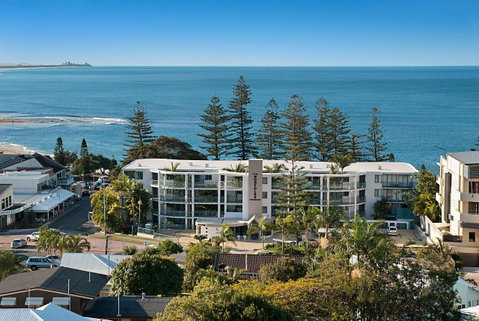 The Norfolks On Moffat Beach - Accommodation Cairns 1