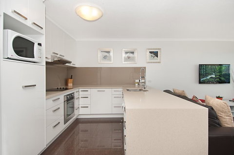 The Norfolks On Moffat Beach - Accommodation Cairns 36