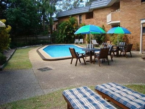 Noosa Yallambee Holiday Apartments - Accommodation Cairns 2