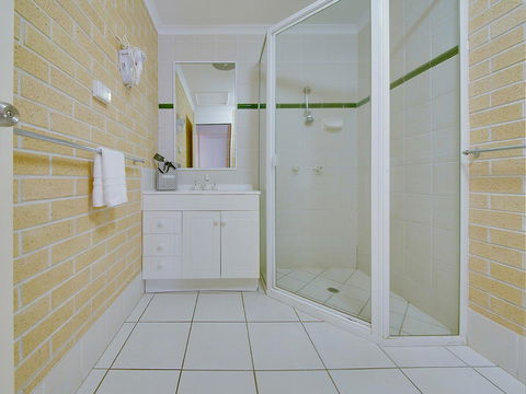 Murray Street Apartments - Accommodation Cairns 25