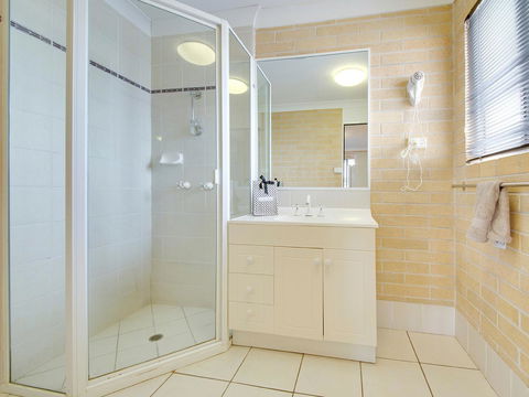 Murray Street Apartments - Accommodation Cairns 2