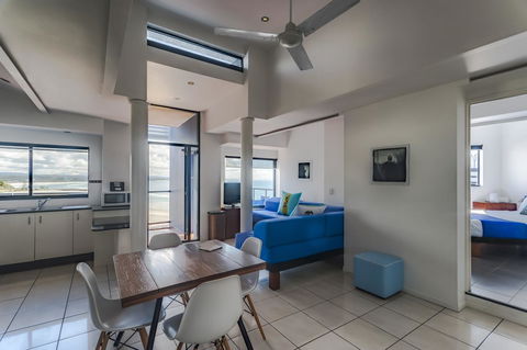 Komune Resort And Beach Club Greenmount Beach - Accommodation Cairns 32
