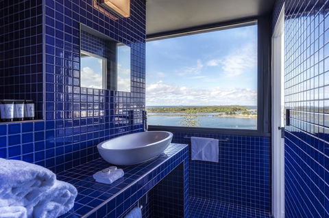 Komune Resort And Beach Club Greenmount Beach - Accommodation Cairns 14