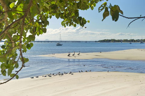 On The Bay Apartments - Accommodation Cairns 12