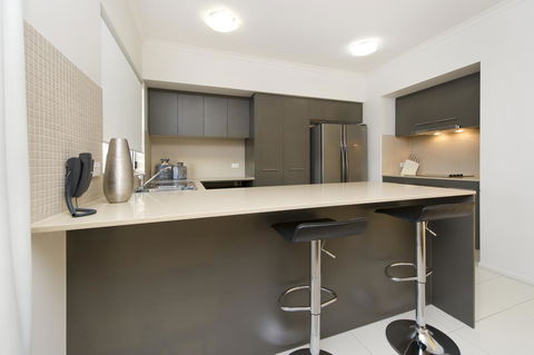 On The Bay Apartments - Accommodation Cairns 1