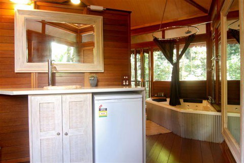 Cairns Rainforest Retreat - Accommodation Cairns 4