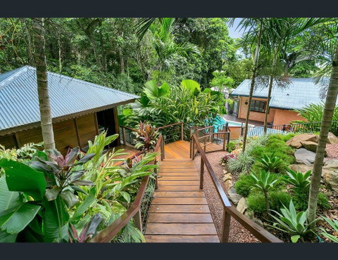 Cairns Rainforest Retreat - Accommodation Cairns 7