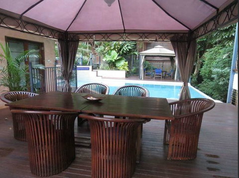 Cairns Rainforest Retreat - Accommodation Cairns 14