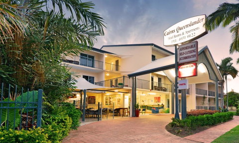 Cairns Queenslander Hotel & Apartments - Accommodation Cairns 0