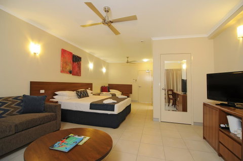 Cairns Queenslander Hotel & Apartments - Accommodation Cairns 6