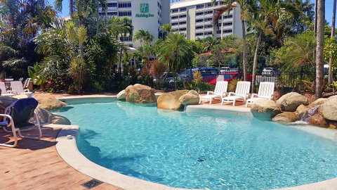 Cairns Queenslander Hotel & Apartments - Accommodation Cairns 30