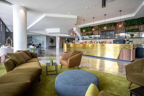 Eatons Hill Hotel - Accommodation Cairns 7