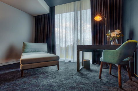 Eatons Hill Hotel - Accommodation Cairns 21