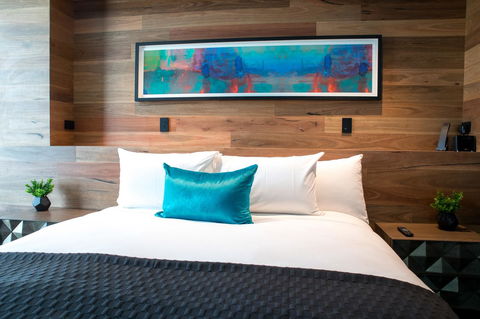 Eatons Hill Hotel - Accommodation Cairns 25