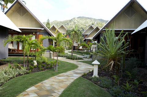 Pure Magnetic Villa 4 - Accommodation Cairns 7