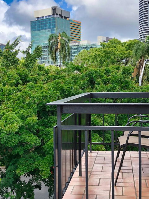 Soho Brisbane - Accommodation Cairns 30