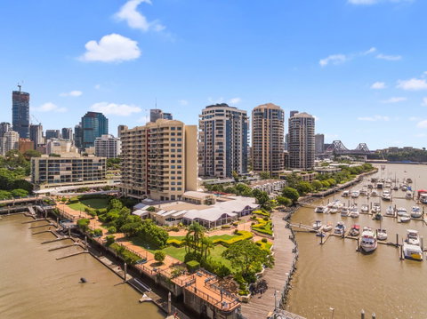 Dockside Brisbane - Accommodation Cairns 1