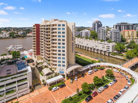 Dockside Brisbane - Accommodation Cairns 0