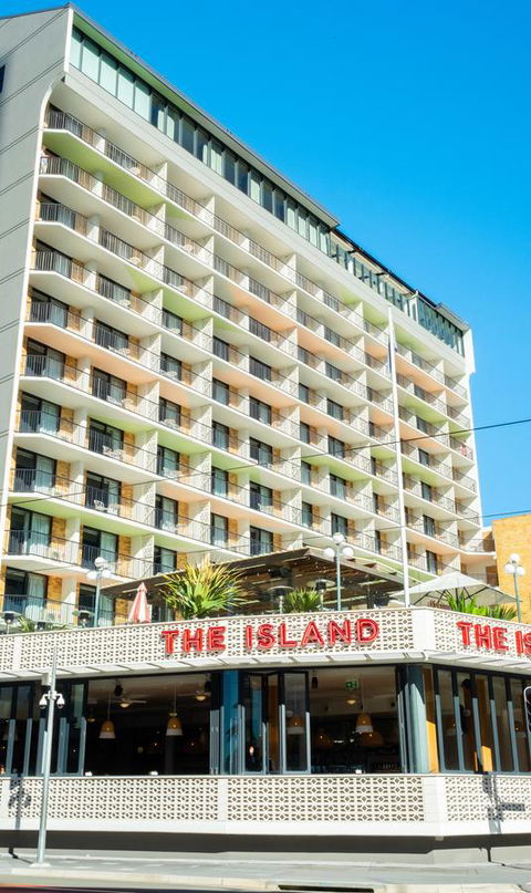 The Island Gold Coast - Accommodation Cairns 39