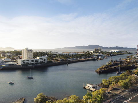 Oaks Townsville Metropole Hotel - Accommodation Cairns 3