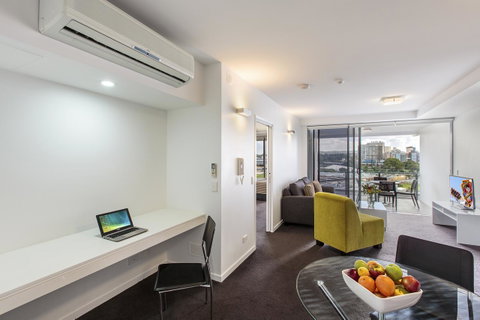 Code Apartments - Accommodation Cairns 41
