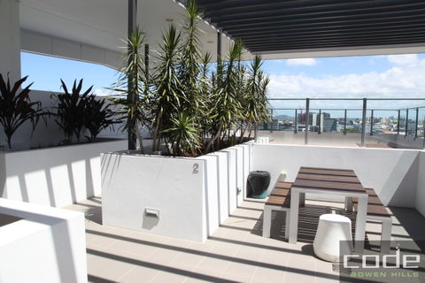 Code Apartments - Accommodation Cairns 27