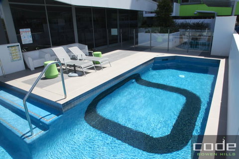 Code Apartments - Accommodation Cairns 7