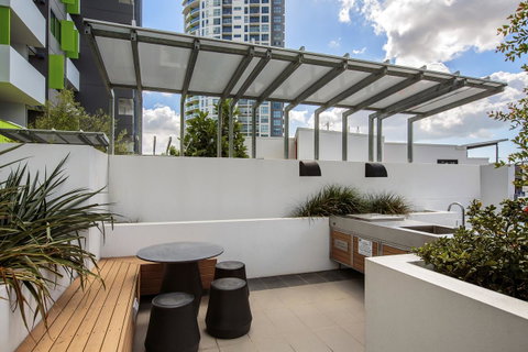 Code Apartments - Accommodation Cairns 18