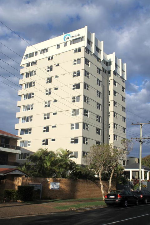 84 The Spit Holiday Apartments - Accommodation Cairns 27