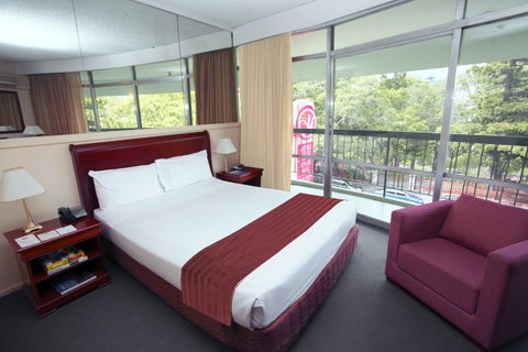 Madison Tower Mill Hotel - Accommodation Cairns 4