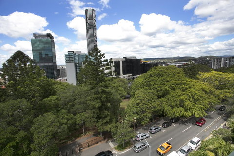 Madison Tower Mill Hotel - Accommodation Cairns 14