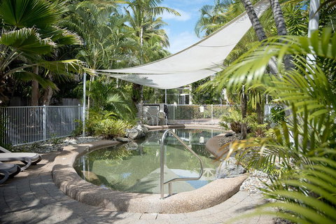 Tropical Nites Holiday Townhouses - Accommodation Cairns 20