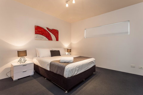 Oxygen Apartments - Accommodation Cairns 22