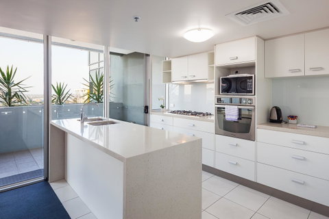 Oxygen Apartments - Accommodation Cairns 4