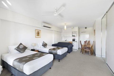 Motel On Gregory - Accommodation Cairns 11
