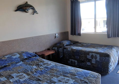 Nanango Star Motel - Accommodation Cairns 24