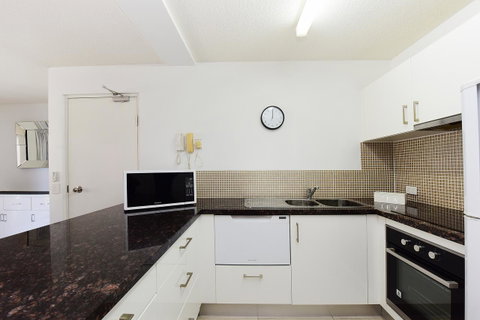 Lindomare Apartments - Accommodation Cairns 33